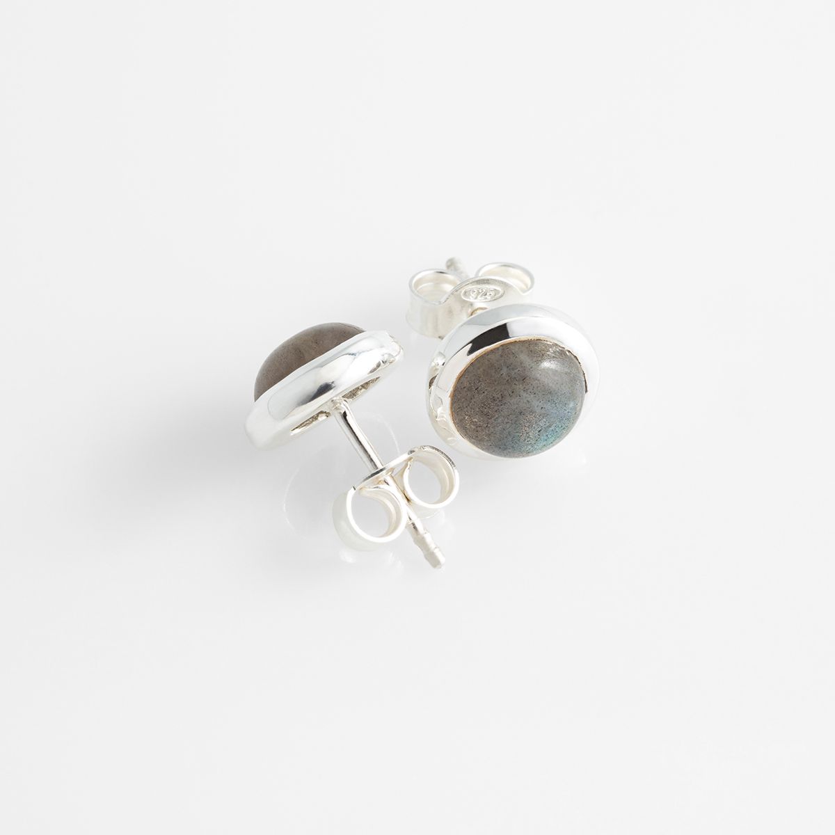 Polished labradorite - Ohrstecker - Grau