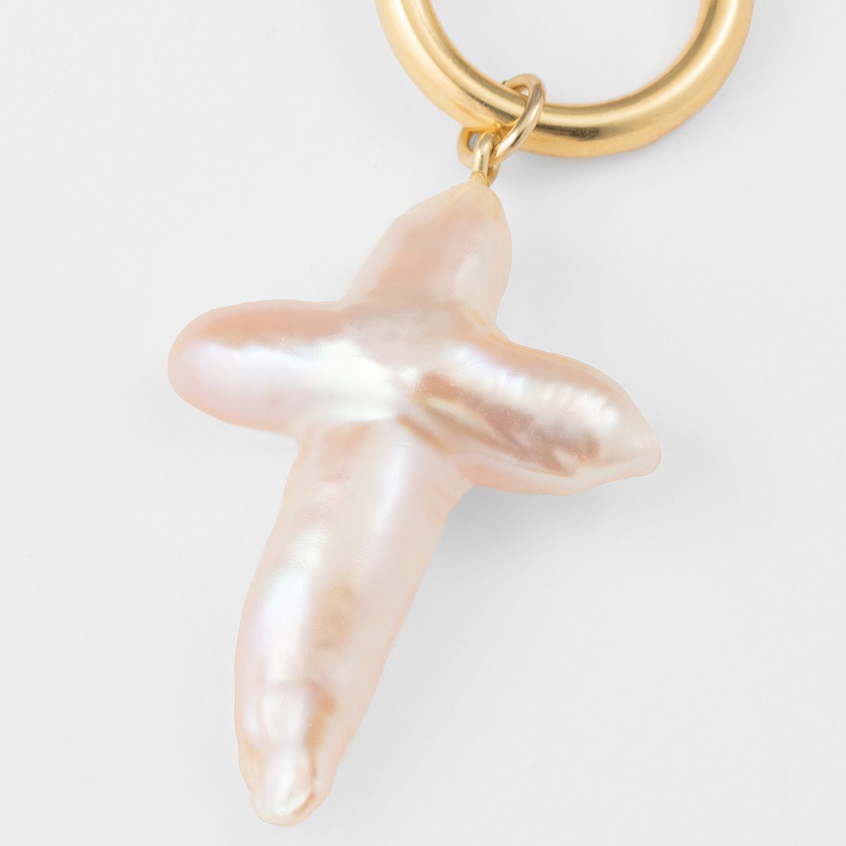 Alexis - Perlenohrringe - Gold
