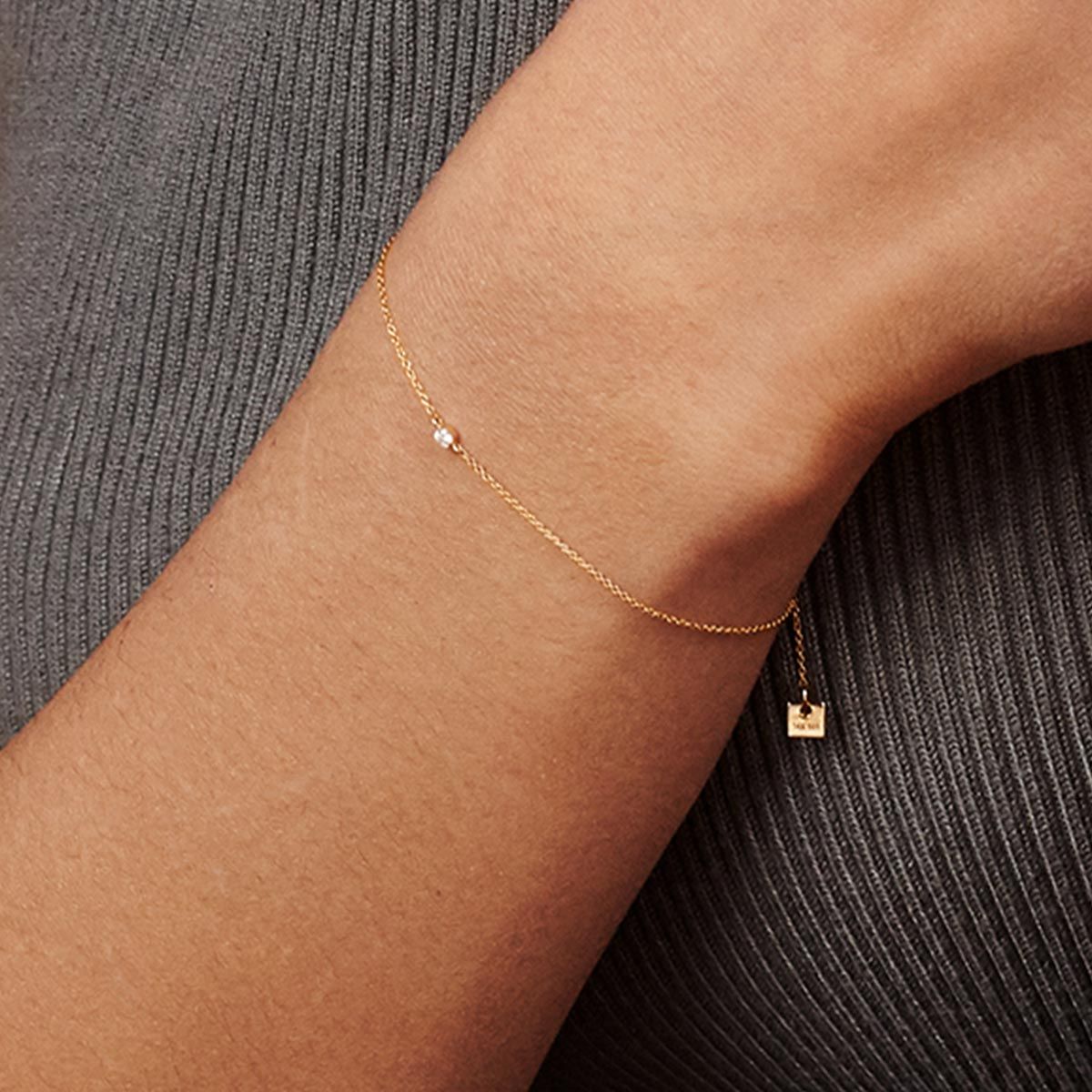 bracelet 001 - Armband - Gold