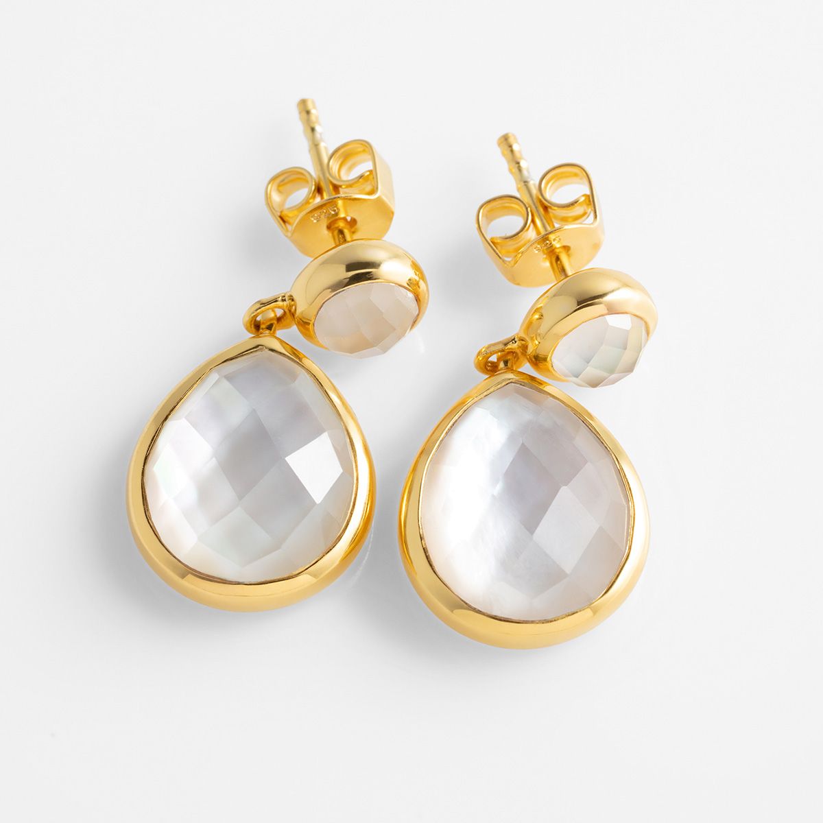 Faceted drop-shaped - Ohrstecker - Perlmutt